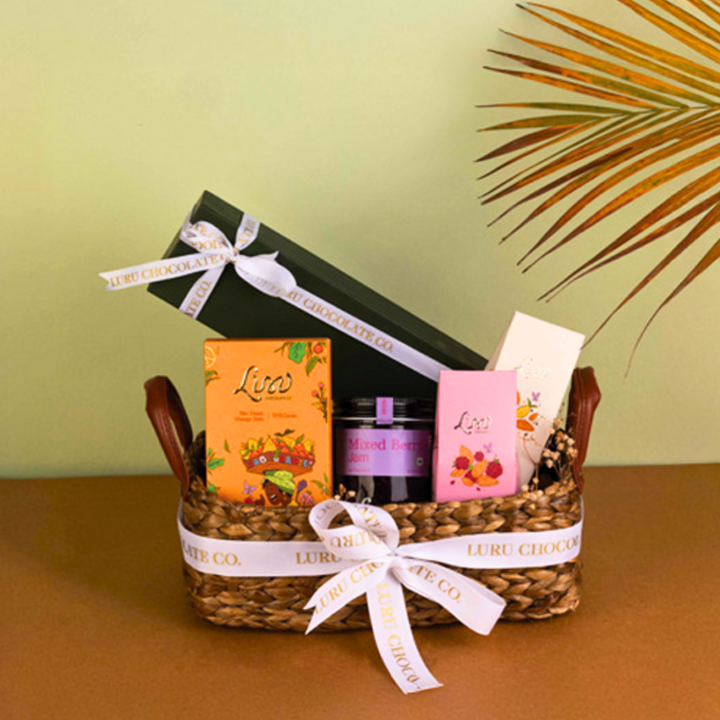 Luru's Classic Hamper